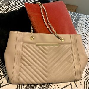 Elegant Beige/Cream/Tan Quilted Chain Strap Shoulder Bag